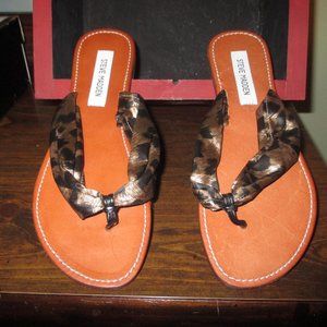 Steve Madden Leopard Sandals 8M